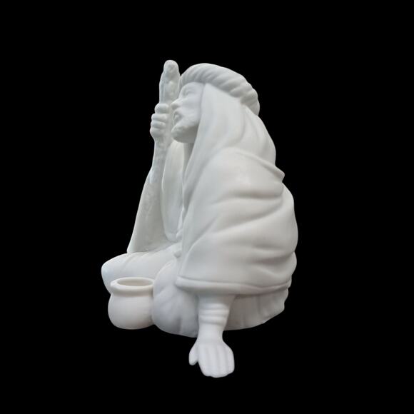 AVON Nativity Collectibles The Poor Man Figurine 1990 With Box White Porcelain - Picture 2 of 8